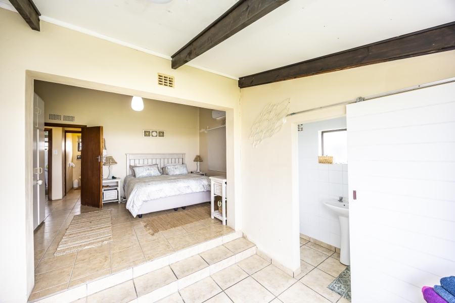 3 Bedroom Property for Sale in Marshstrand Eastern Cape